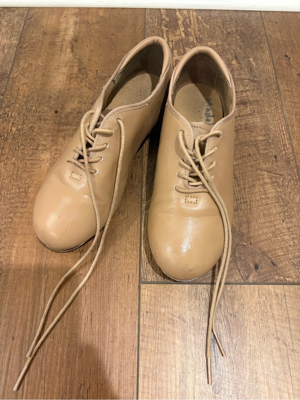 Women's Tan Lace-Up Weissman Tap Shoes